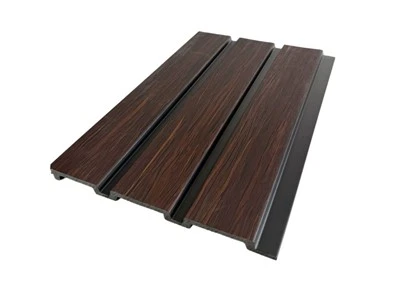 Khoom kim heev phab ntsa Cladding Panels